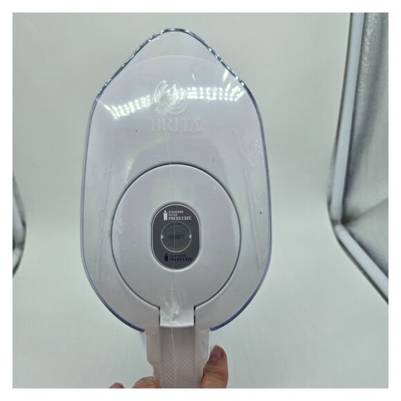 Brita Metro Water Filter Pitcher 6 Cup Capacity BPA-Free Includes 1 Brita Filter - Picture 4 of 8